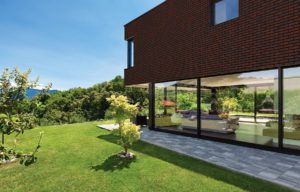 hf-17-red-house