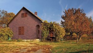 HF21-Aria-rustica-Old-Castle
